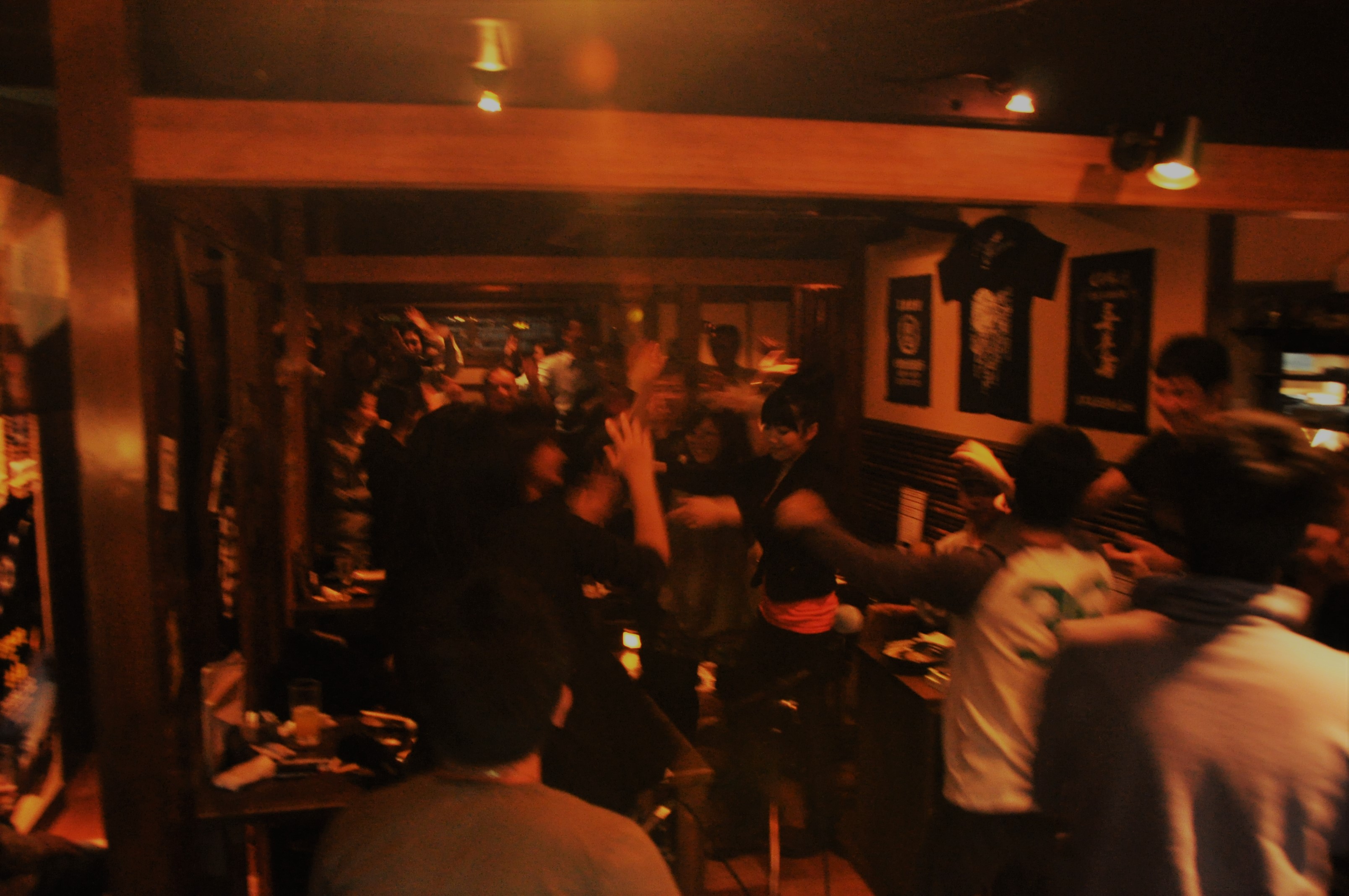 鹿児島でもない沖縄でもない奄美を〜